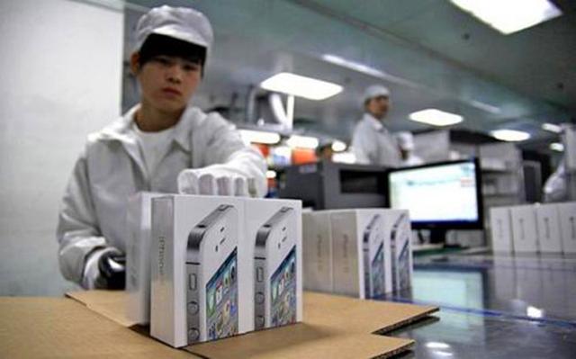 富士康或将调整生产策略，iPhone后壳订单转向国内其他企业
