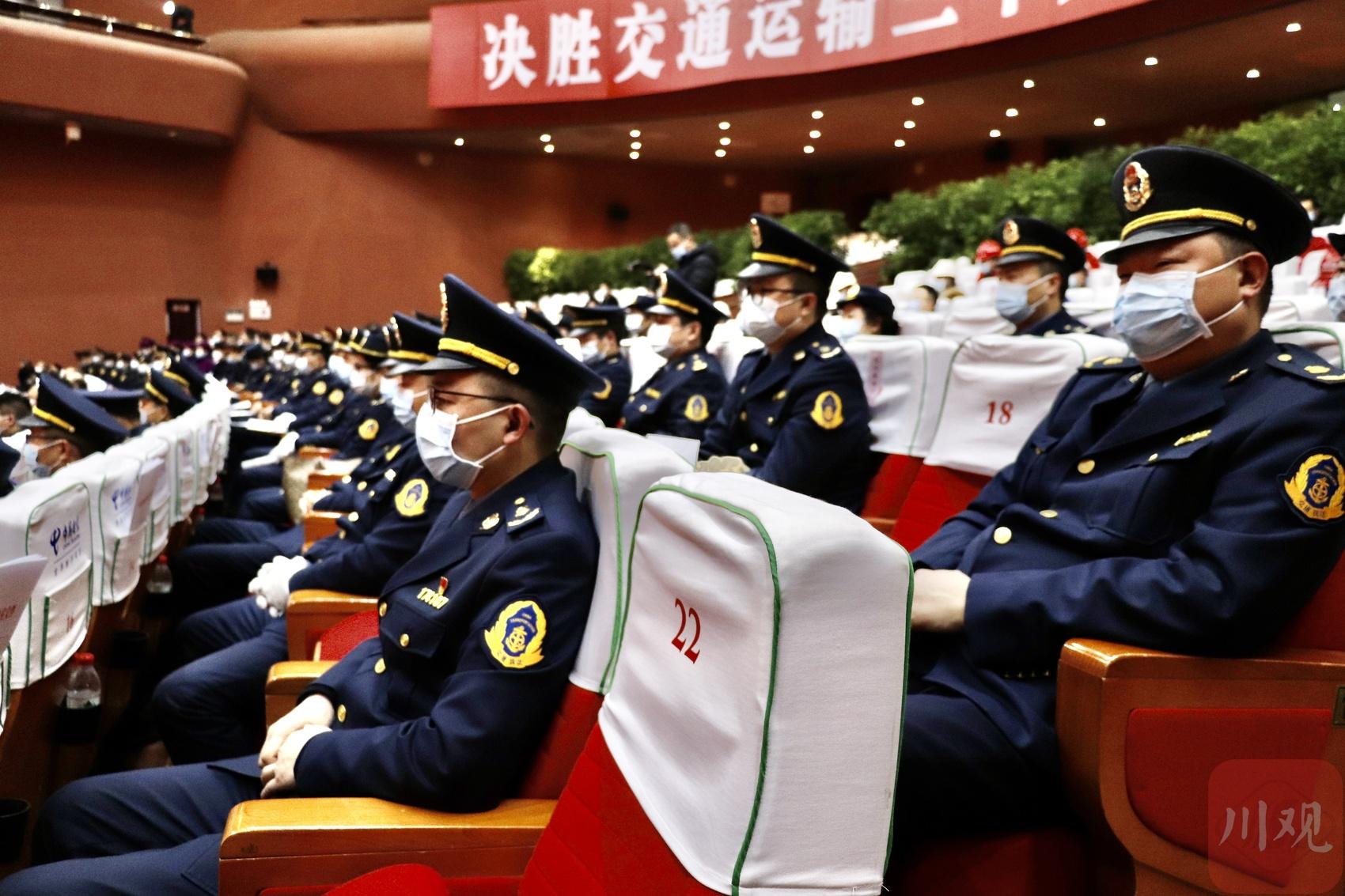 北向资金净卖22亿，市场资金流向解析，长江电力、贵州茅台获加仓趋势观察