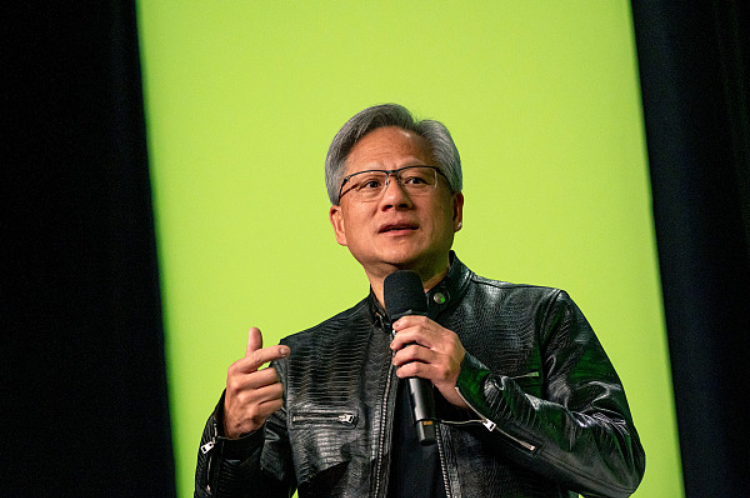 黄仁勋，宁愿折磨员工，也不愿裁员的企业家之道 —— 中国企业家杂志推荐阅读