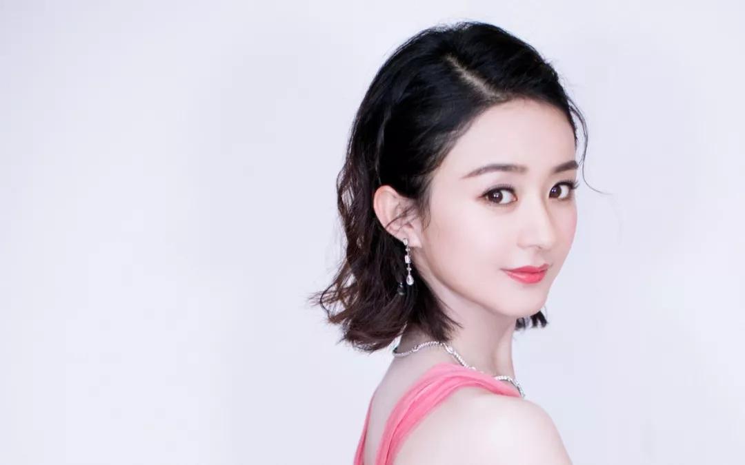 赵丽颖，人间水仙的璀璨绽放