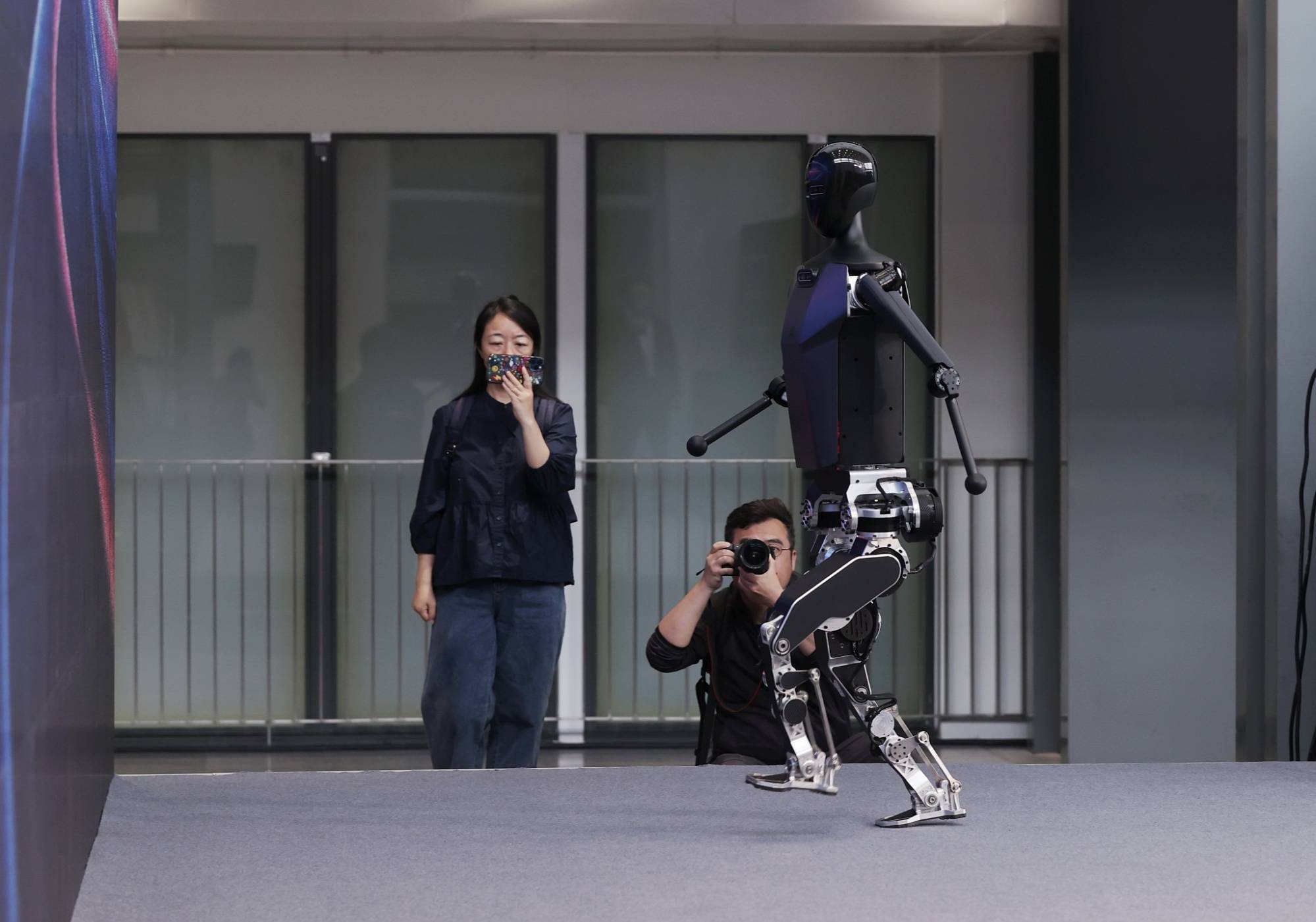 人形机器人租赁市场遇冷后的新机遇与真实价值探索