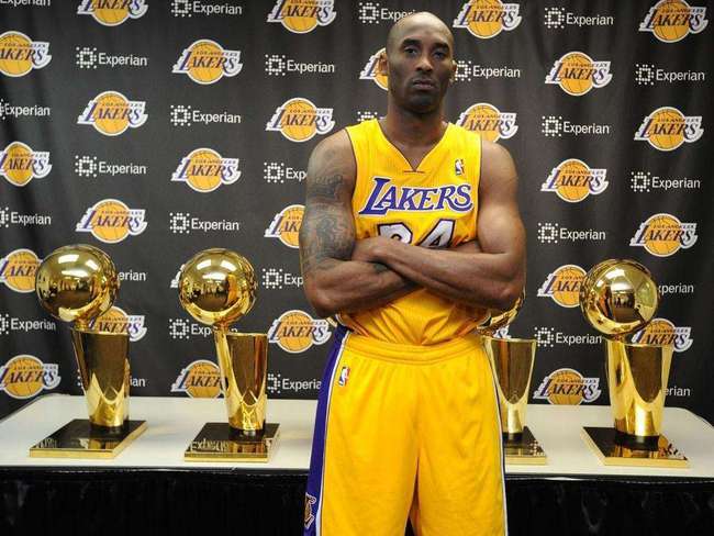 NBA超巨科比·布莱恩特，运气之路上坎坷前行