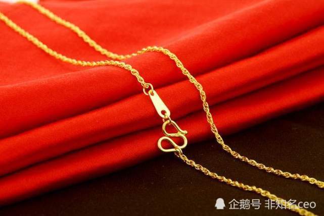 金饰克价飙升，一夜之间涨幅达14元