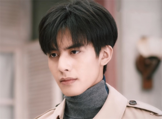 宋威龙与阴湿男鬼风的奇妙奇缘