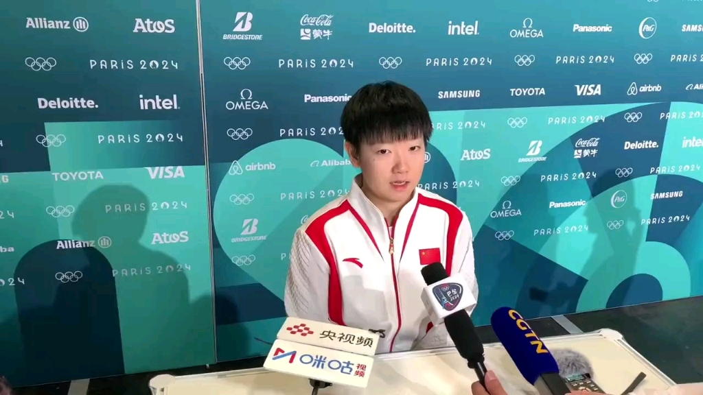 孙颖莎与王楚的精彩对话，关于钦的采访