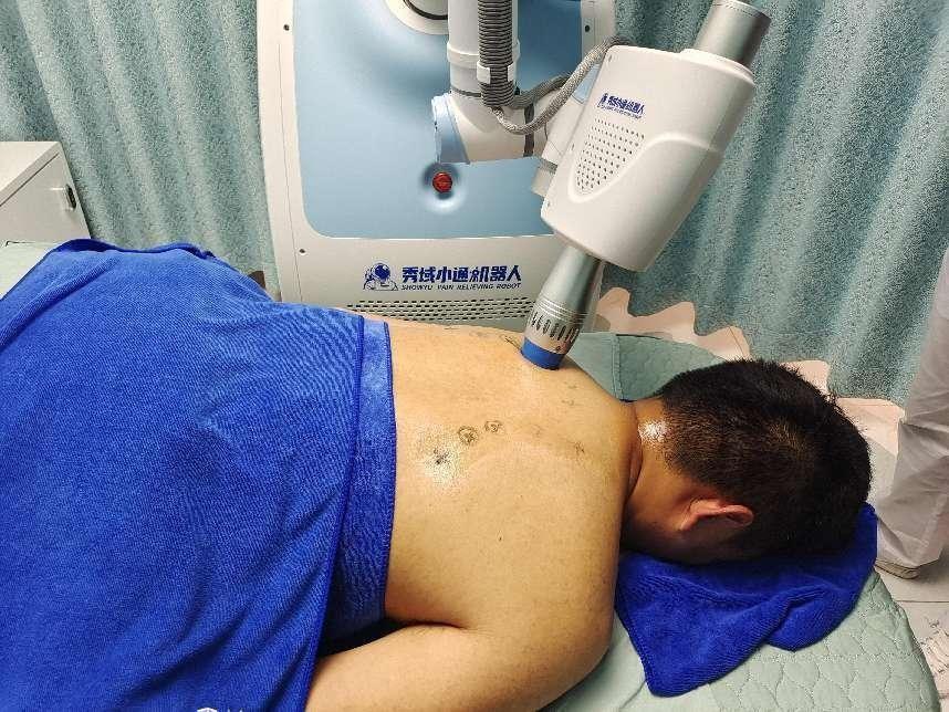 肩颈紧张与焦虑情绪的关联，深入探讨身心交互影响
