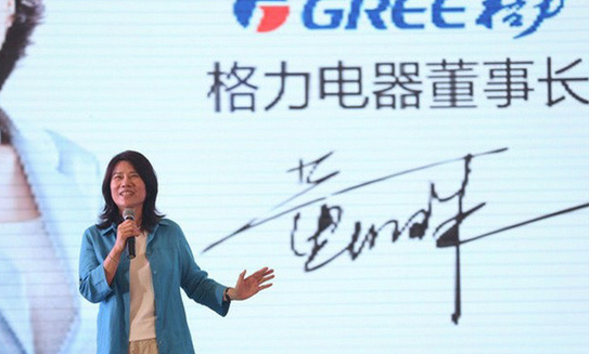 董明珠连任格力电器董事长，如何连续24年维持对格力的实际影响力？
