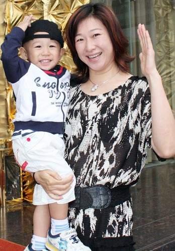 国乒荣耀再续，世乒赛女单16连冠的辉煌时刻