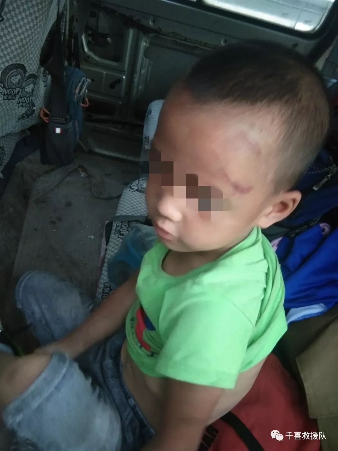 医生举报事件，生父虐待3岁男童，法律责任如何界定？