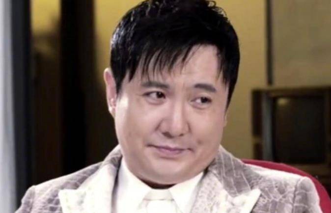 沈腾马丽绯闻频传，凤凰传奇与白云黑土的低调之谜