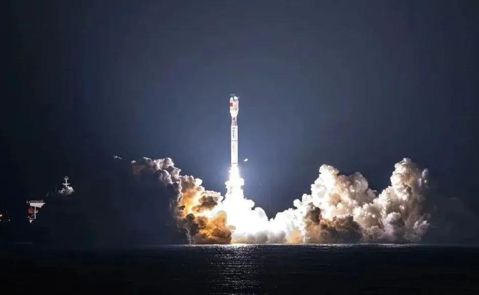中国一箭四星海上发射，开启航天新篇章